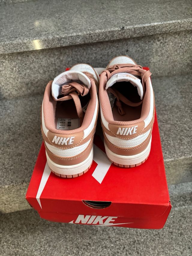 Nike dunk low rosa
