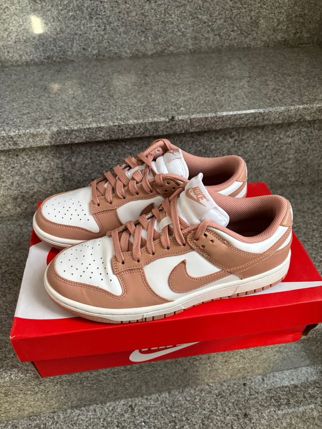 Nike dunk low rosa