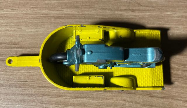 Matchbox series Honda m/Cycle trailer nº 38