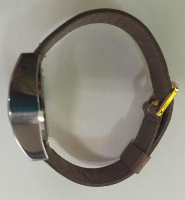 Reloj Vintage horas saltantes Jump Hour HERMO -Swi