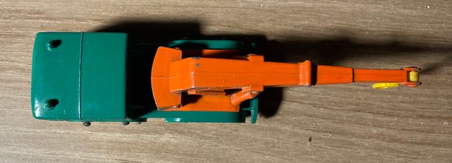 Matchbox series Grua 8 wheel crane nº 30