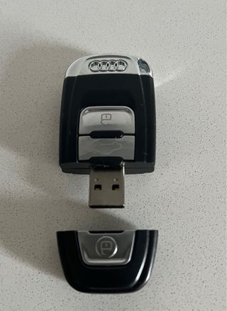 Pendrive 4 Gb AUDI