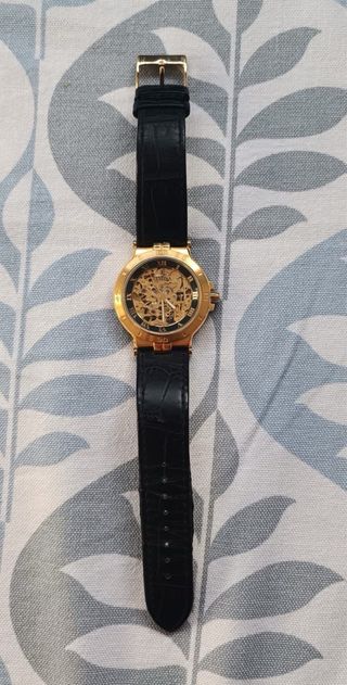 Reloj de hombre dorado edición limitada Festina.
