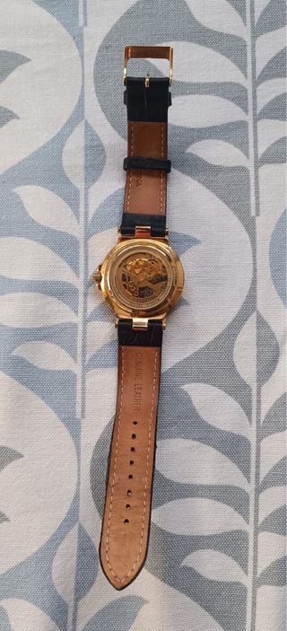 Reloj de hombre dorado edición limitada Festina.