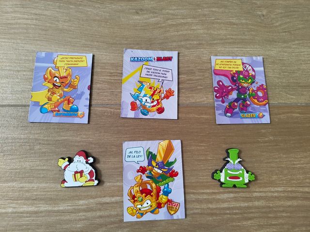 Pin con imanes de los Superthings
