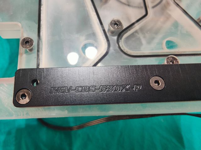 Cosair 680x Distro Plate Bykski