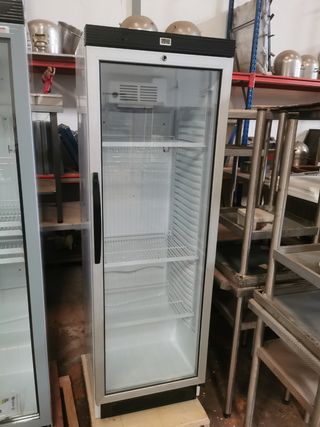 nevera de bebidas  hostelería 