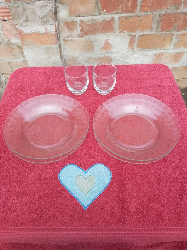 Conjunto de platos de cristal