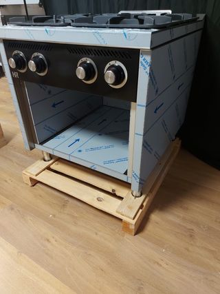 COCINA 4 FUEGOS A GAS 900E