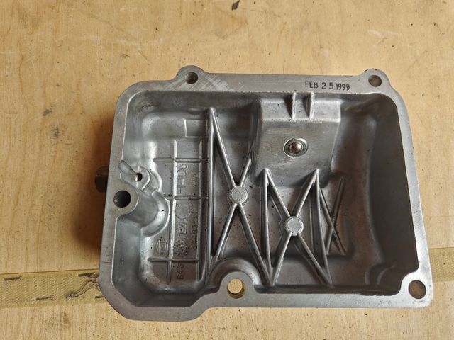 Tapa caja cambios Harley