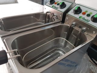 FREIDORA ELÉCTRICA 4+4LT
