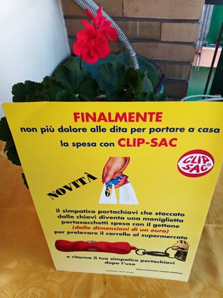 Set di porta chiavi e sacchetti spesa " brevettato