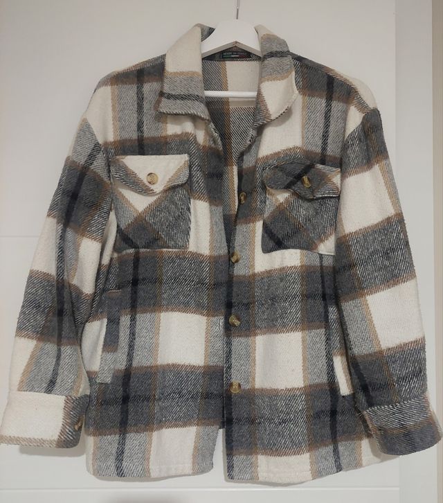 Sobrecamisa de cuadros. Talla unica