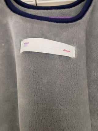 Poncho / manta,talla de 10 a  14 años 