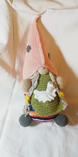 Gnometta amigurumi