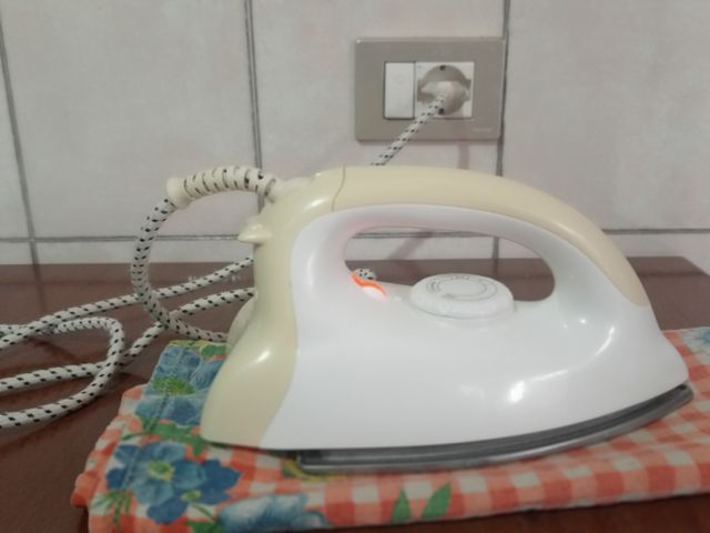 Ferro da stiro da viaggio
