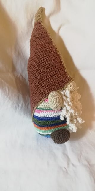 Gnomo amigurumi 