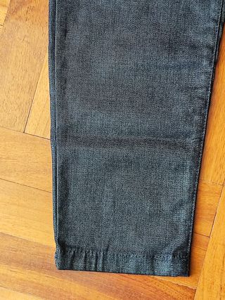 Jeans uomo blu scuro. Zara