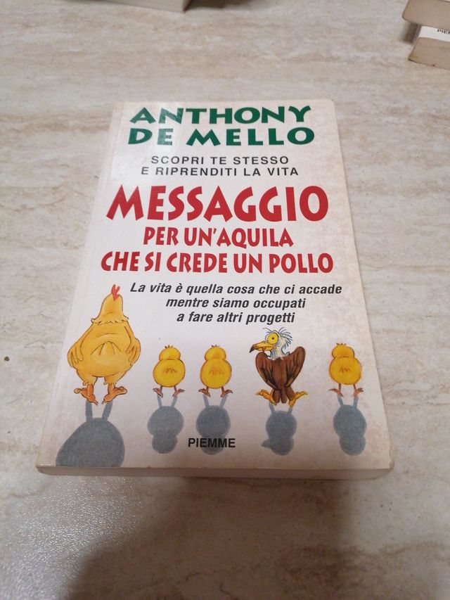 Messaggio per un'aquila che si crede un pollo