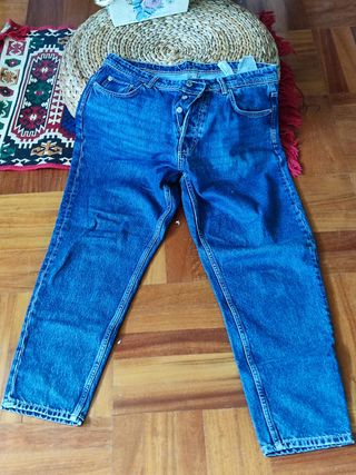Jeans uomo blu. Zara. Taglia 44