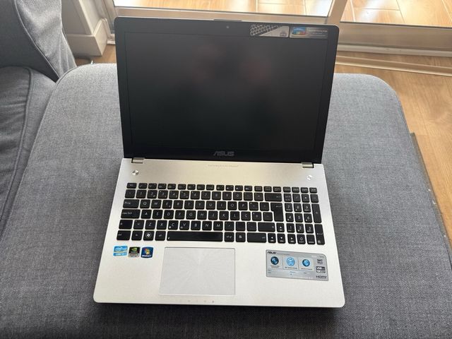 Laptop da gioco Asus N56VZ Win11 i7 Nvidia GT650M