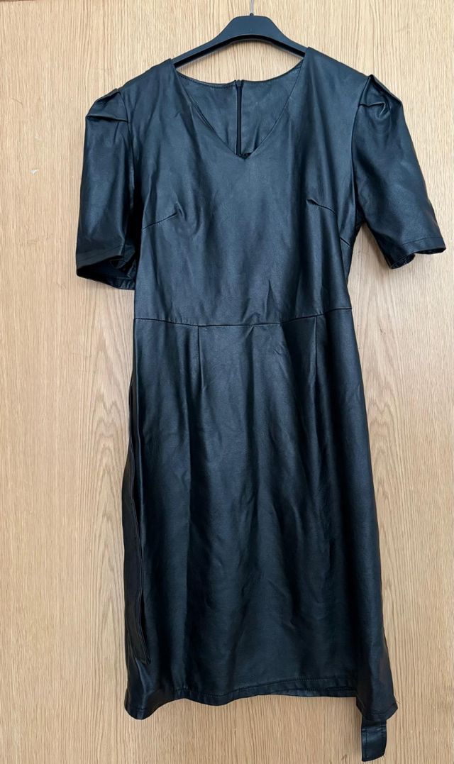 VESTITO IN ECOPELLE PIMKIE