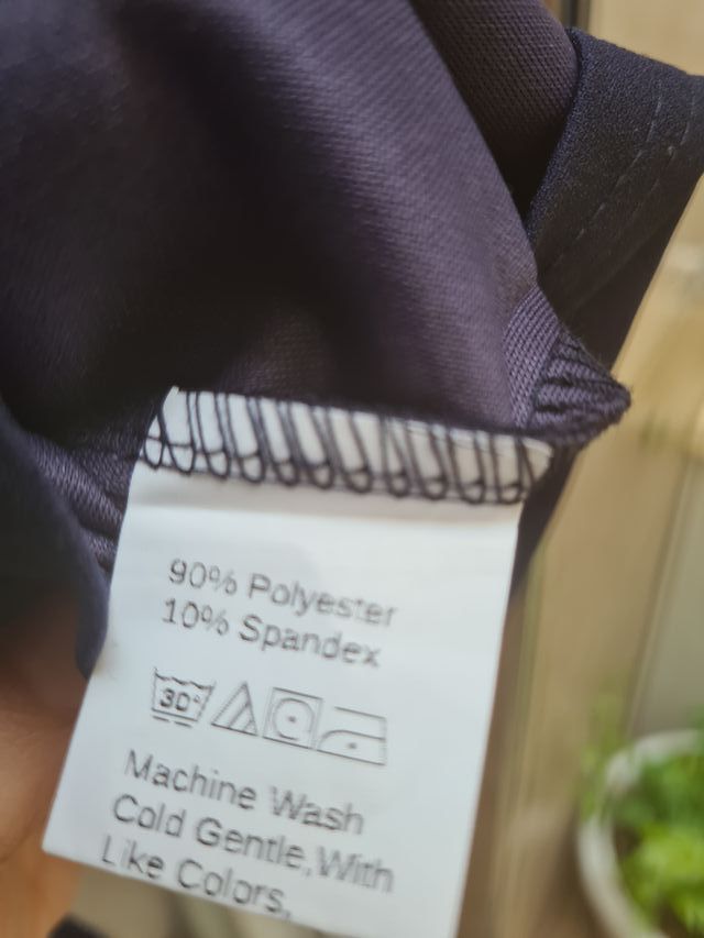 Vestido espalda abierta encaje corto elástico shei