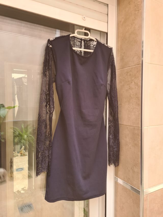 Vestido espalda abierta encaje corto elástico shei