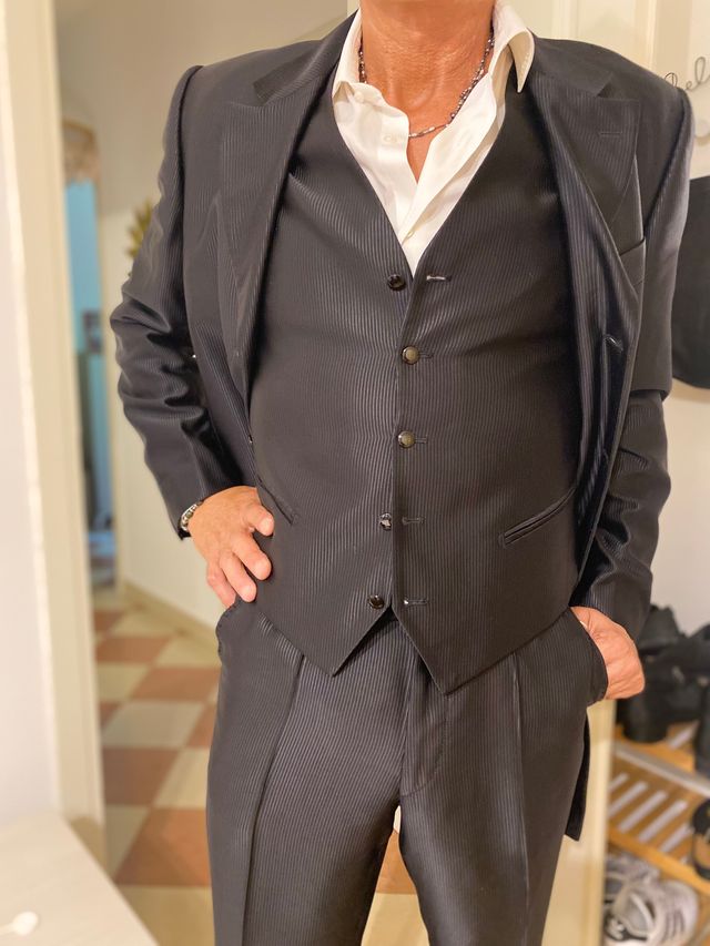 Abito uomo CARLO PIGNATELLI colore nero cerimonia