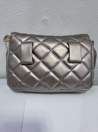 Bolso Nikky by Nicole Lee con cinturón