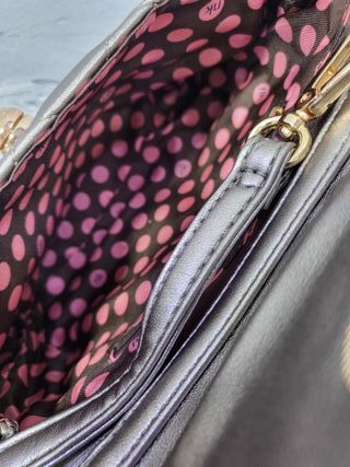 Bolso Nikky by Nicole Lee con cinturón