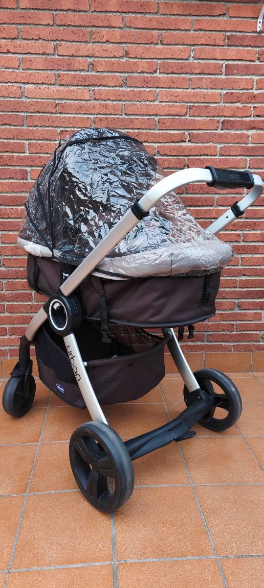 Carro bebé seminuevo marca Chicco