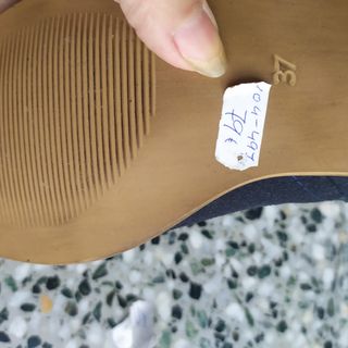 Botines de ante por fuera y piel por dentro 