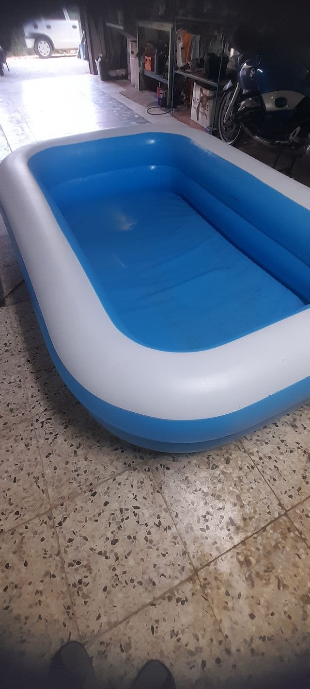 piscina gonfiabile per bimbi