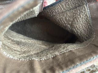 Botin flecos calentitas cuña