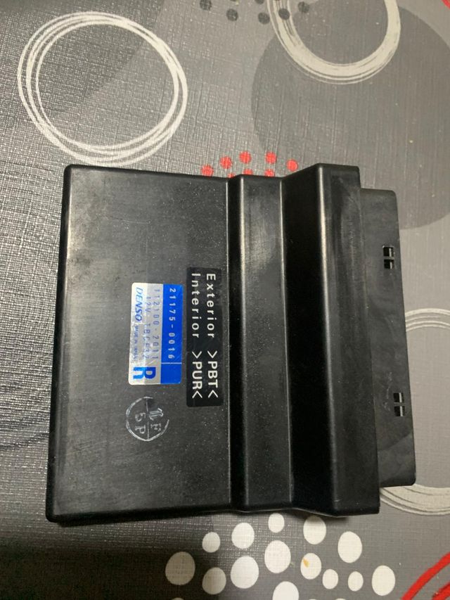 Centralita Kawasaki Z750 2004-2006