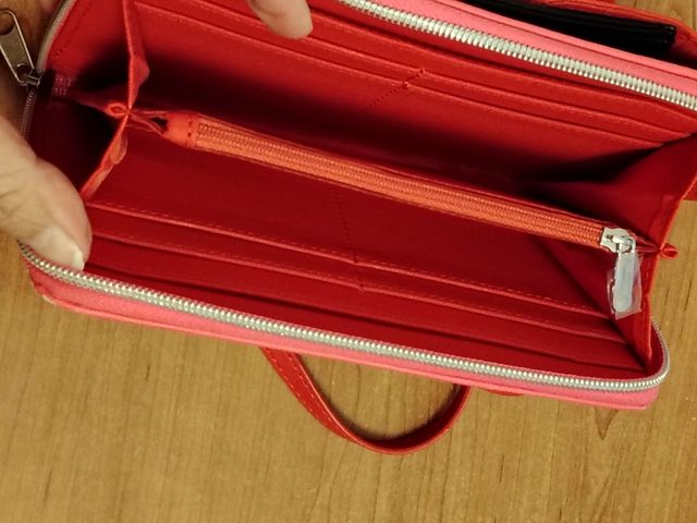 Disney, portafoglio tracolla