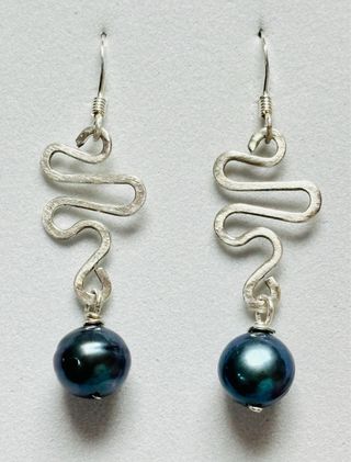 Pendientes con perlas negras en plata de ley 925