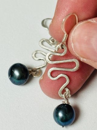 Pendientes con perlas negras en plata de ley 925