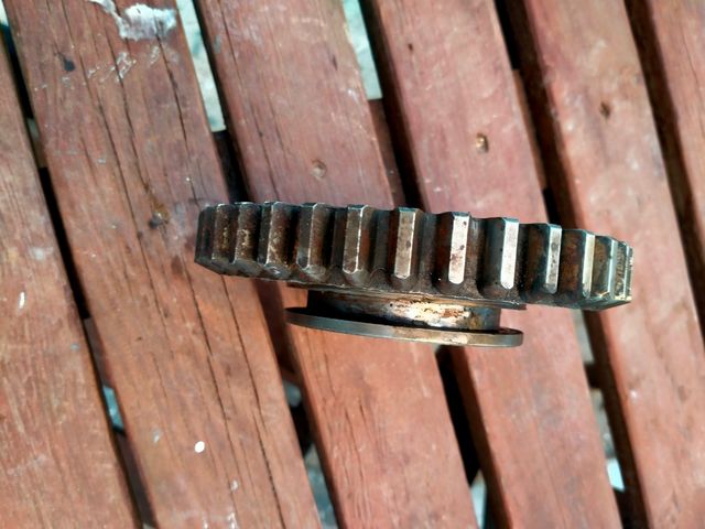 Piñón reductora land Rover Santana