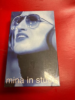 Vhs Mina in studio Nuova sigillata 