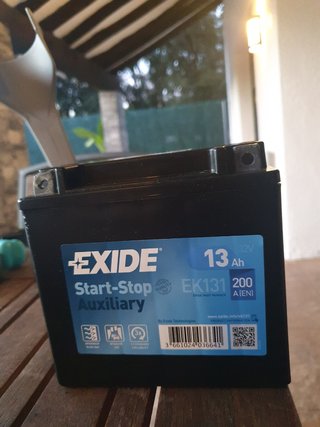 Batería de moto nueva