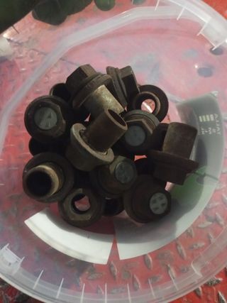 Tuercas Llantas aluminio camión 