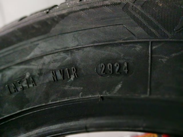235/55 R17 103V GOODYEAR ULTRAGRIP PERFORMANCE 3
