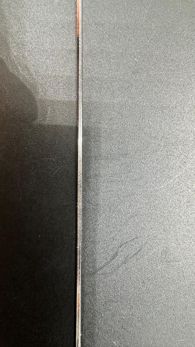 Juego de oro blanco de 18k con circonita, 4.29gr.