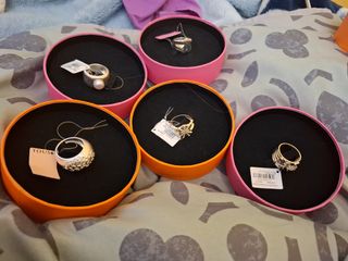 Vendo cada anillo plata tous con etiqueta a 59 e