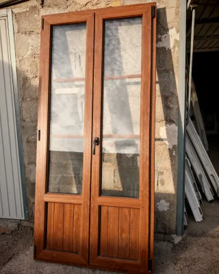 Balconera PVC efecto madera