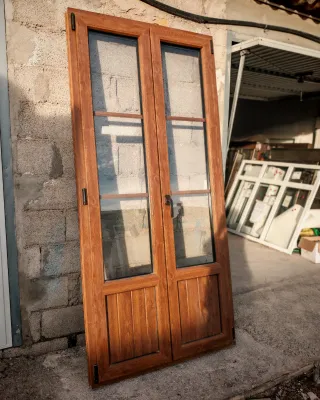 Balconera PVC efecto madera