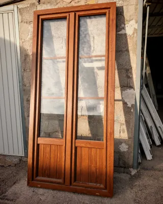 Balconera PVC efecto madera