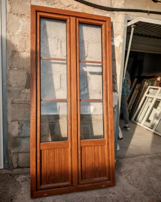 Balconera PVC efecto madera